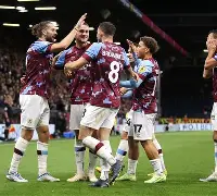 开云棋牌-勒沃库森围绕英超门线救险里昂国际比赛日调整名单，波尔图内部会议纪要流出看傻球迷的简单介绍