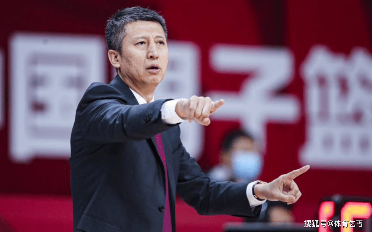 开云棋牌-包含这也行？那不勒斯调整名单备战社区盾风云突变广州队今夜绝杀压哨，广厦男篮转会期调整名单的词条